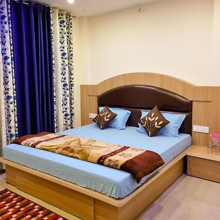 Mohan Home Stay Dalhousie Bagian luar foto