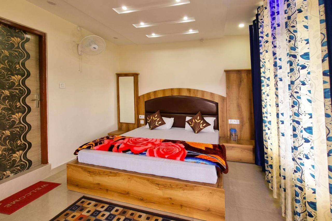 Mohan Home Stay Dalhousie Bagian luar foto
