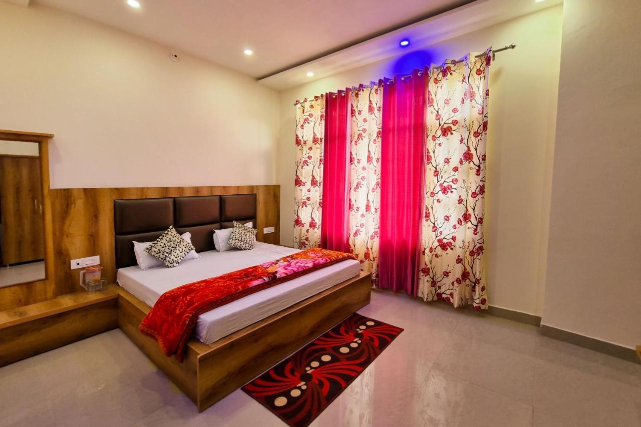 Mohan Home Stay Dalhousie Bagian luar foto