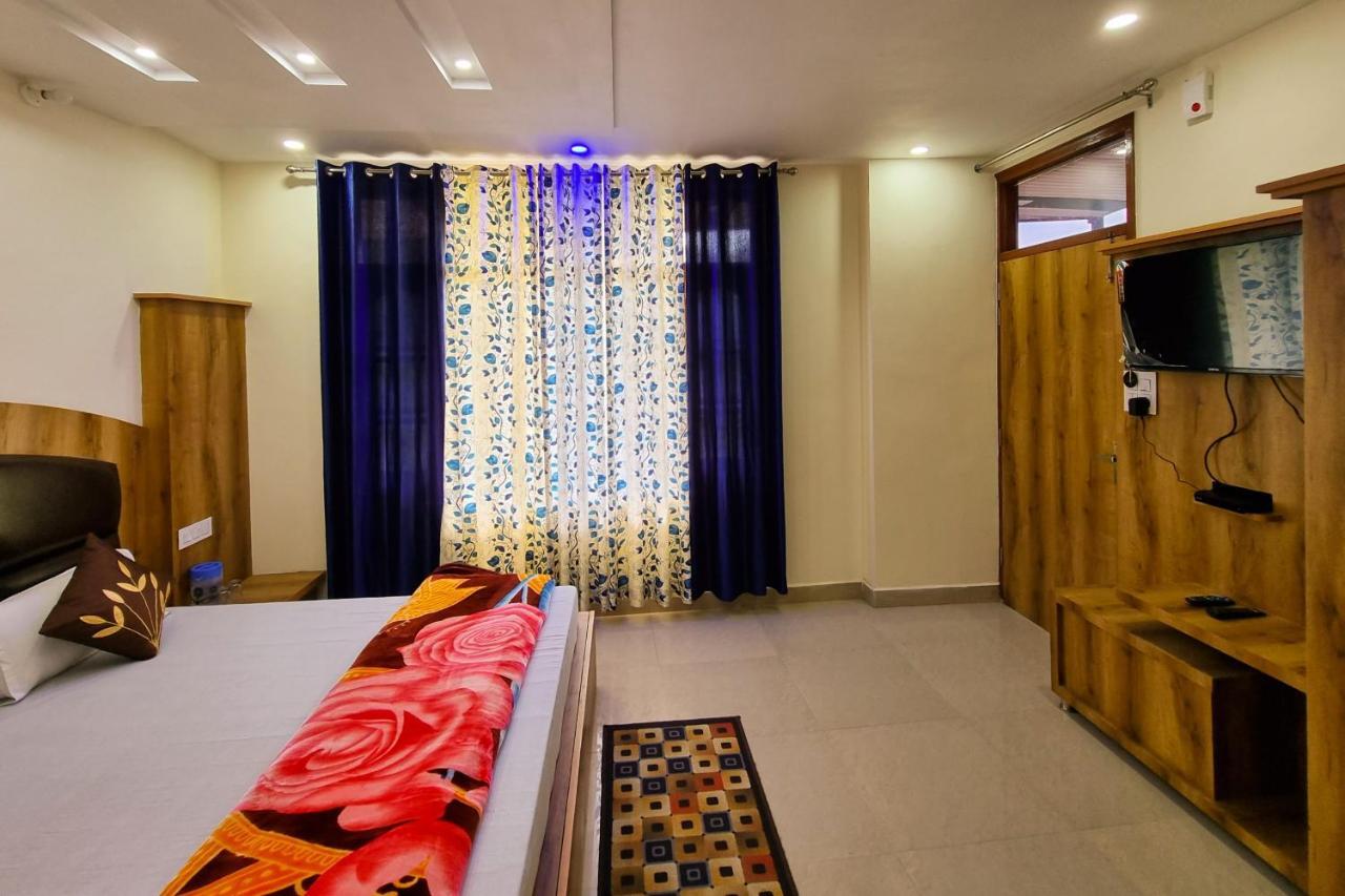 Mohan Home Stay Dalhousie Bagian luar foto